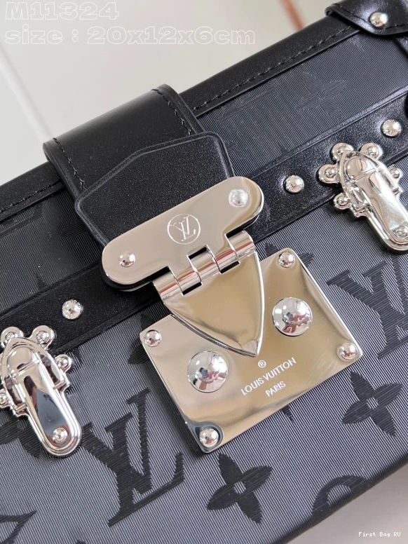 First bags ru LOUIS PETITE MALLE VUITTON 0823